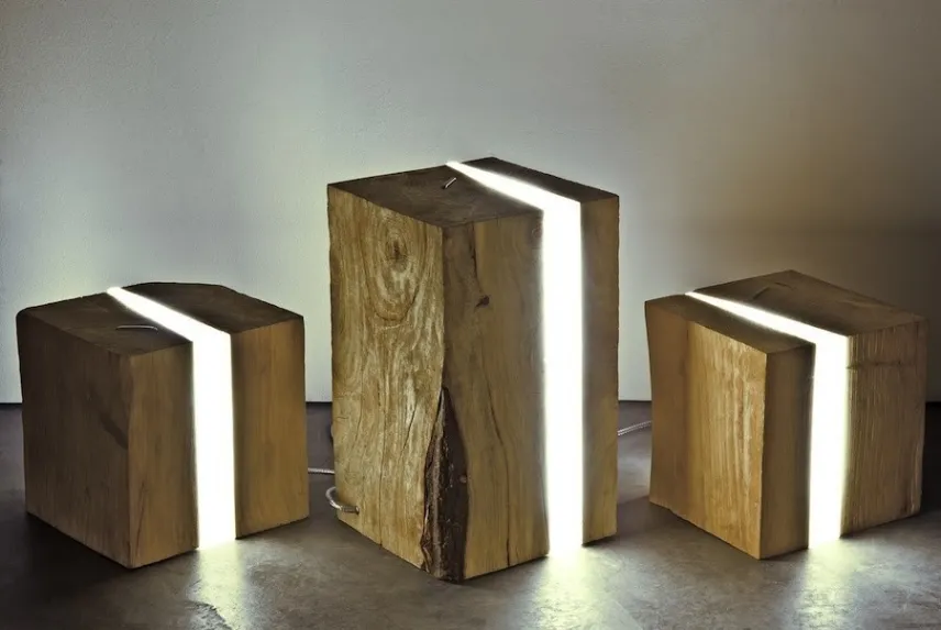 Lampade realizzate con legno di riciclo