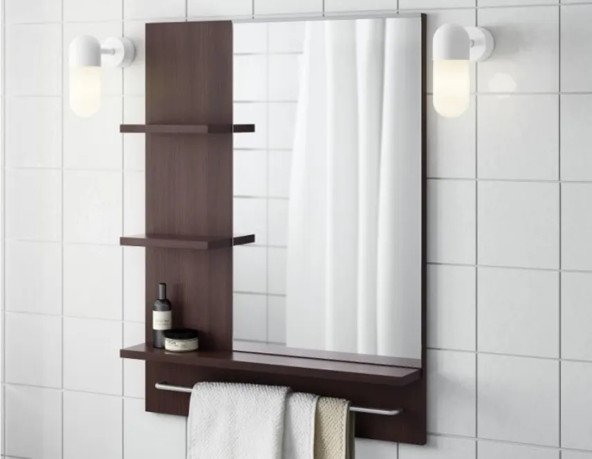 Specchio Ikea per un bagno moderno