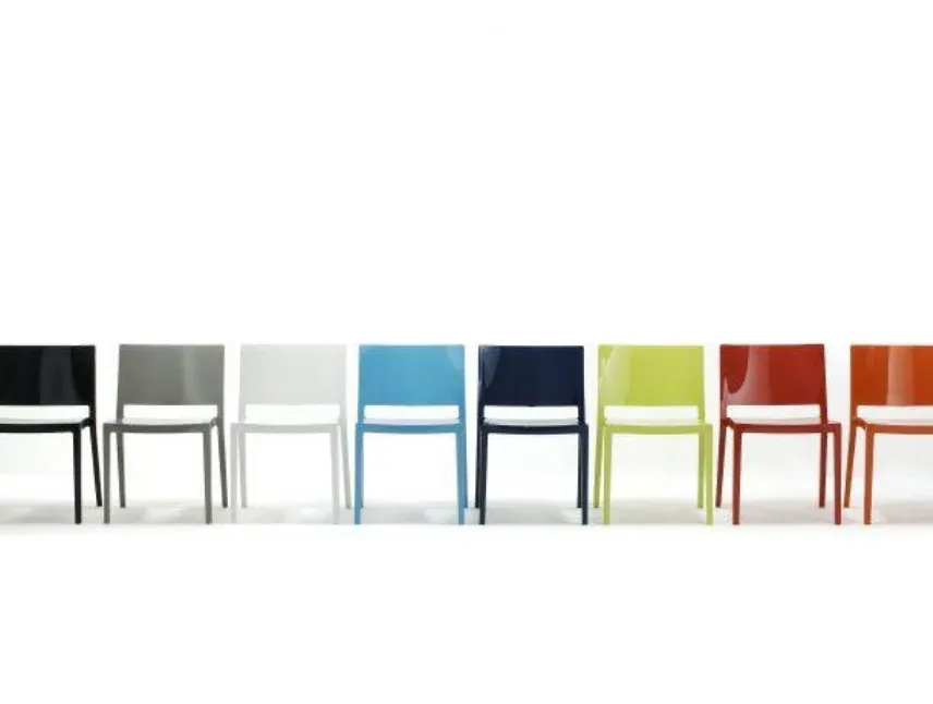 Kartell sedia