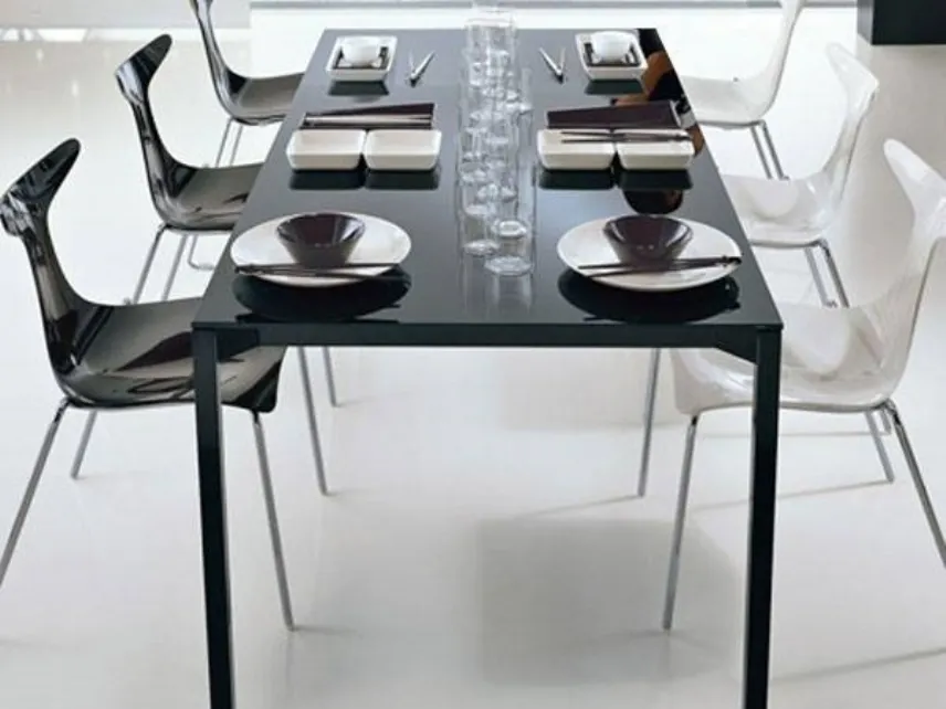 tavolo nero lucido allungabile