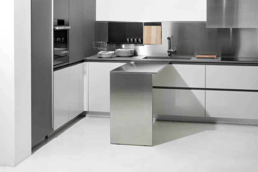 Sliding table di Elmar Cucine