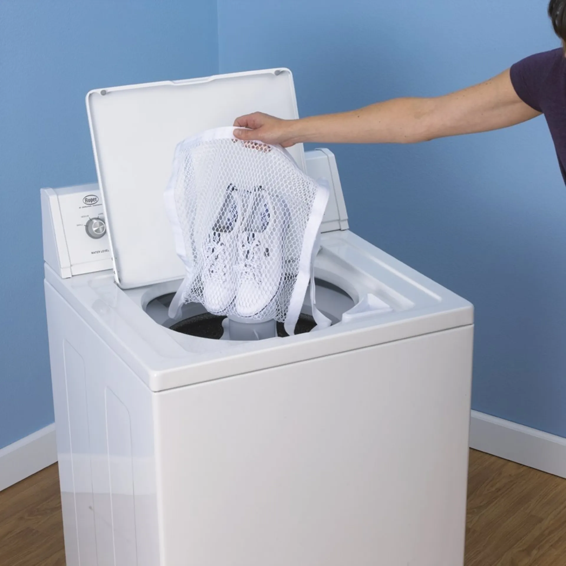 Можно ли стирать кеды в стиральной машине