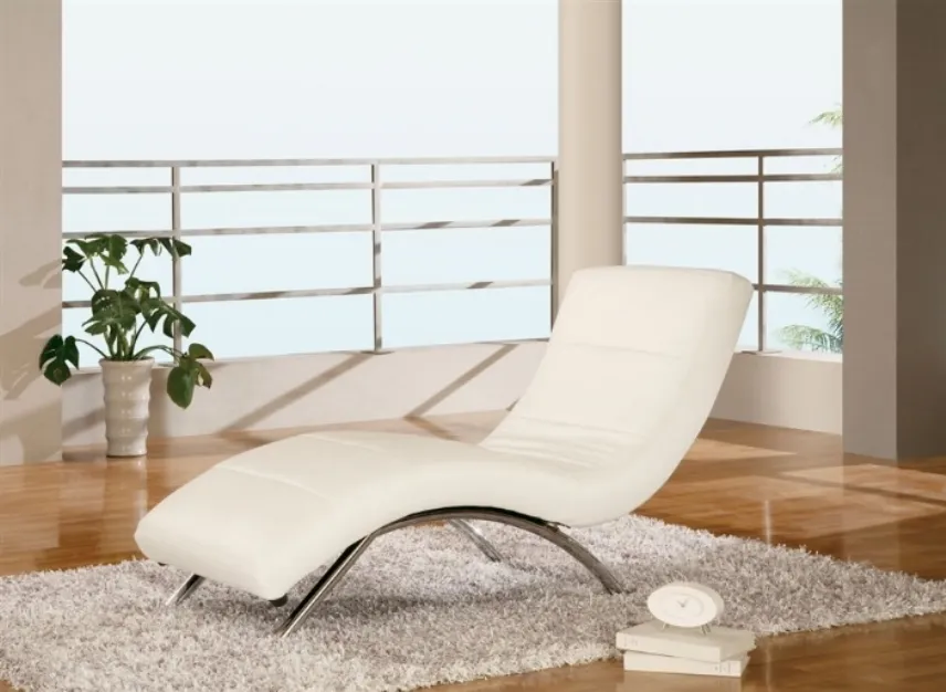 Chaise Longue in pelle bianca