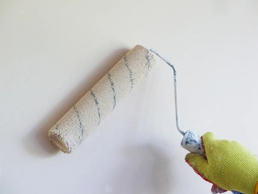 Tinteggiare le pareti senza sporcare