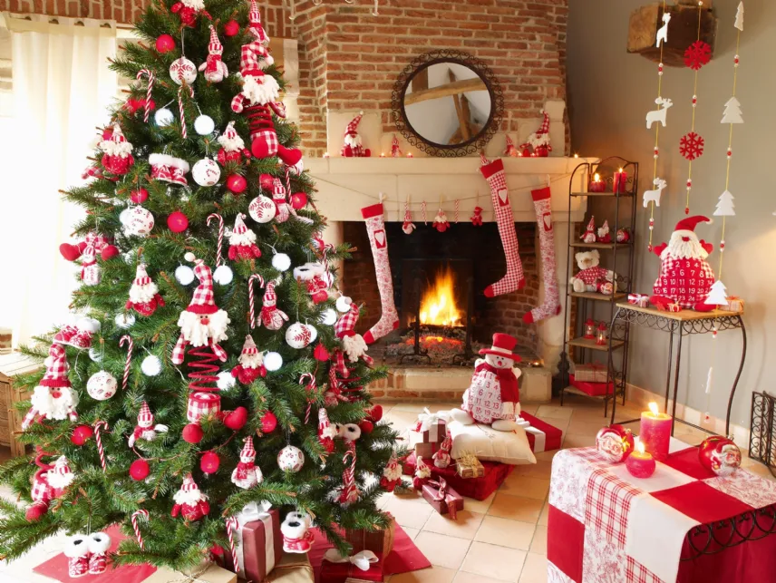 immagine con albero di Natale 