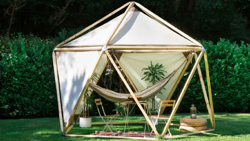 Gazebo in ontano e PVC Wizdome di Kupole