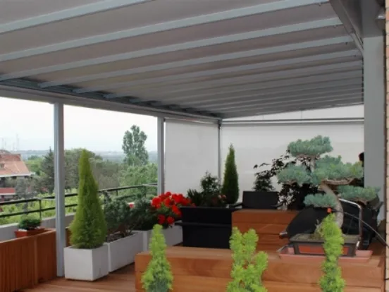 terrazzo con pergola