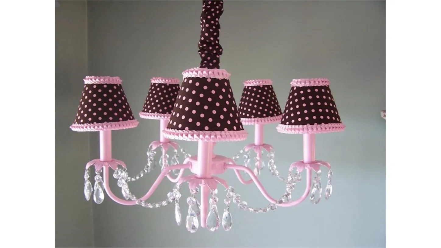 lampadario rosa per bambine