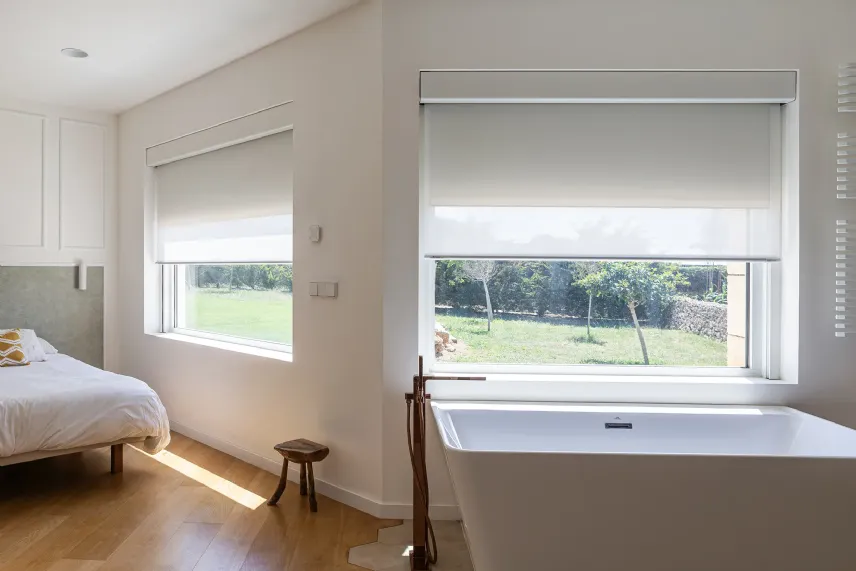 Bandalux - Zi-Box Duo: controllo della luce grazie al doppio tessuto