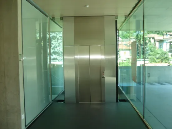 Un ascensore bello e moderno