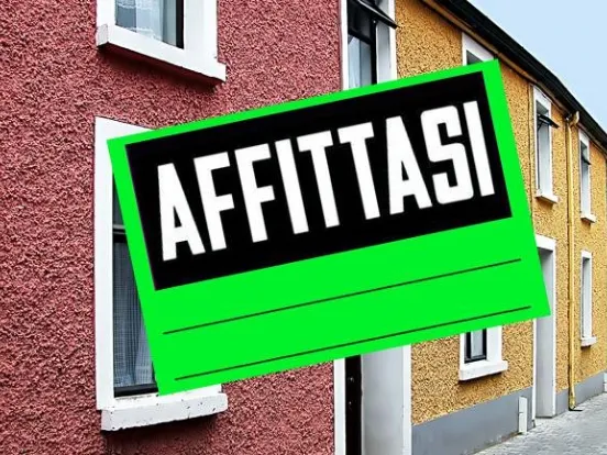 Cartello di affitto per una casa