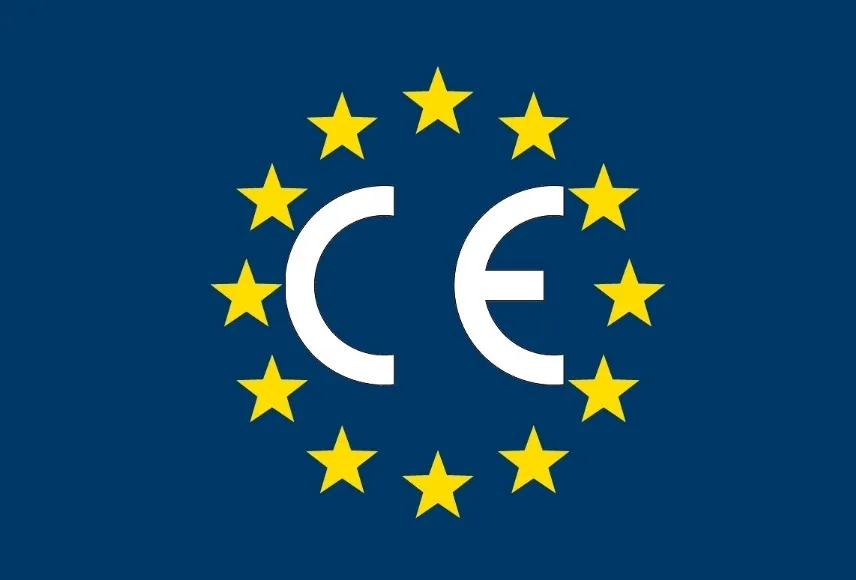 Logo ce su bandiera europea