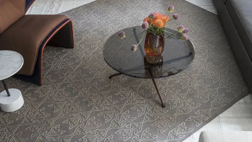 Kelim Motifs Tree of Life di Kymo: tappeto in lana neozelandese pregiata